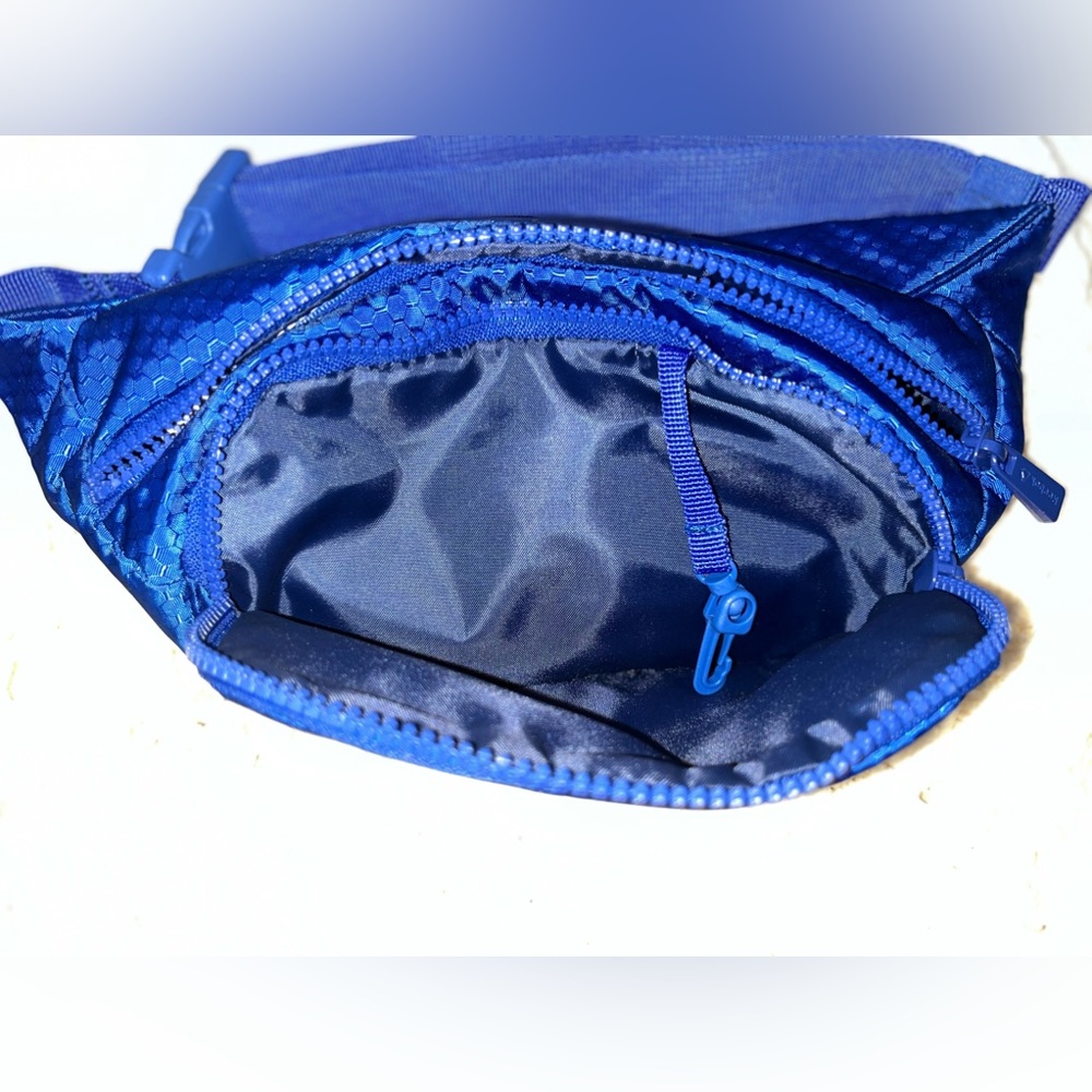 Reebok and Fila Fanny/Hobo pouch - Picture 4 of 6